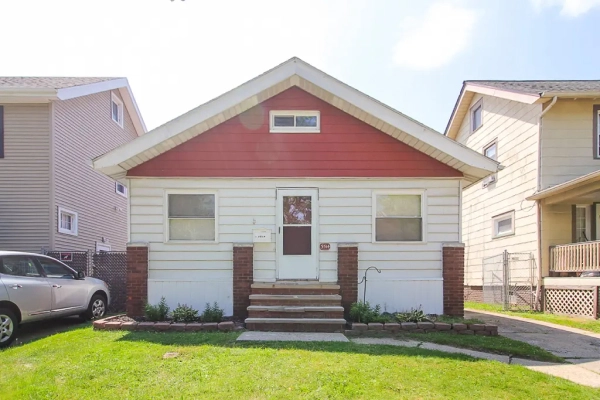 3514 W 123rd St, Cleveland, OH 44111