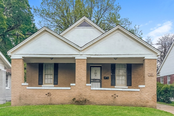 1677 Walker Ave, Memphis, TN 38114