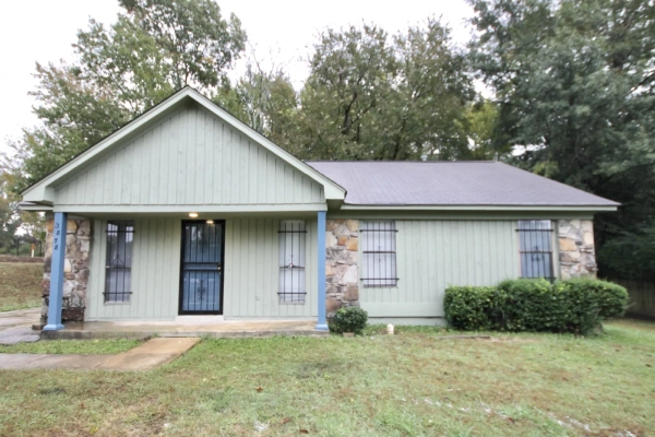 3878 Windermere Rd, Memphis, TN 38128