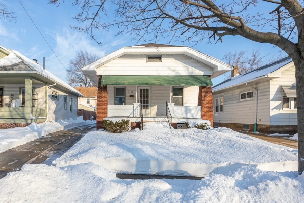 3493 W 119th St, Cleveland, OH 44111