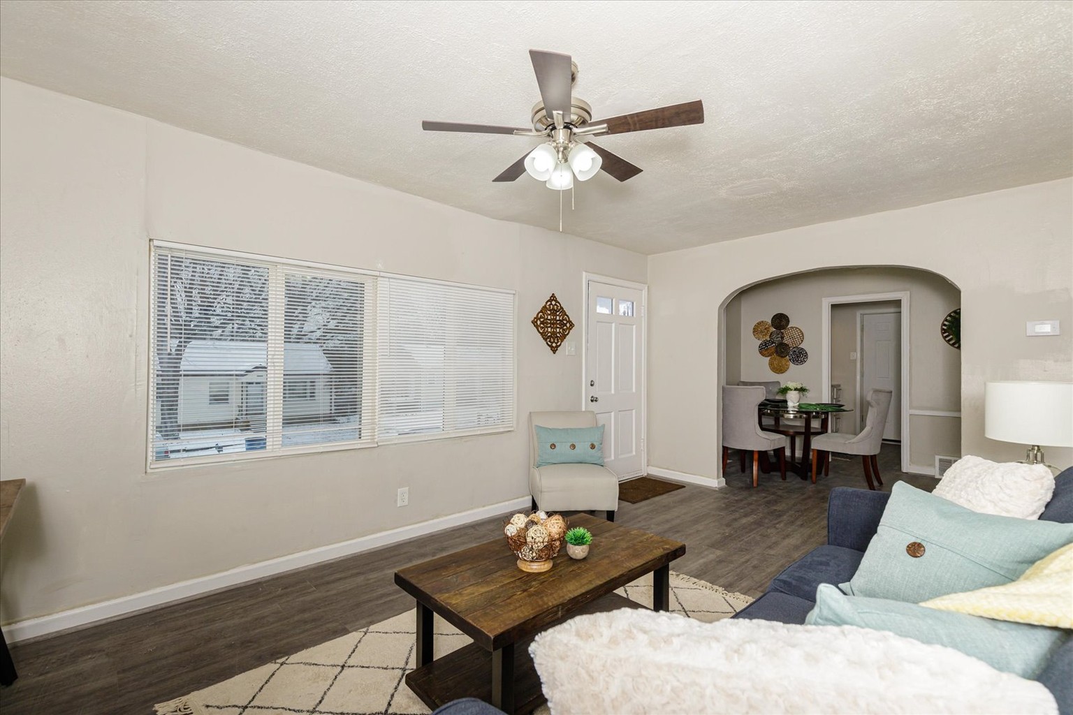 10157 Winkler Dr, St. Louis, Missouri 63136 Property Details Lofty