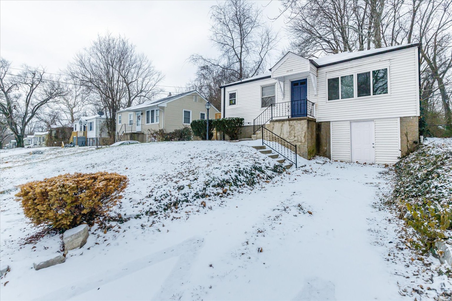 10157 Winkler Dr, St. Louis, Missouri 63136 Property Details Lofty