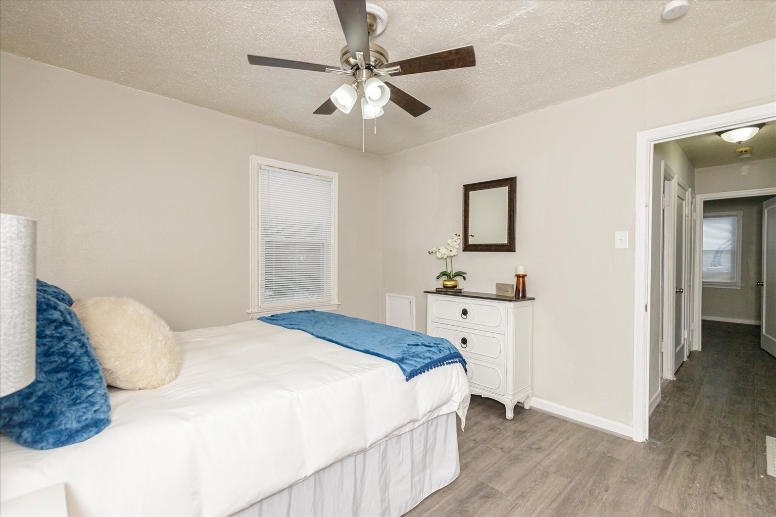 10157 Winkler Dr, St. Louis, Missouri 63136 Property Details Lofty