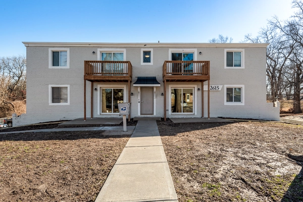 12615 Jackson Ave, Grandview, MO 64030